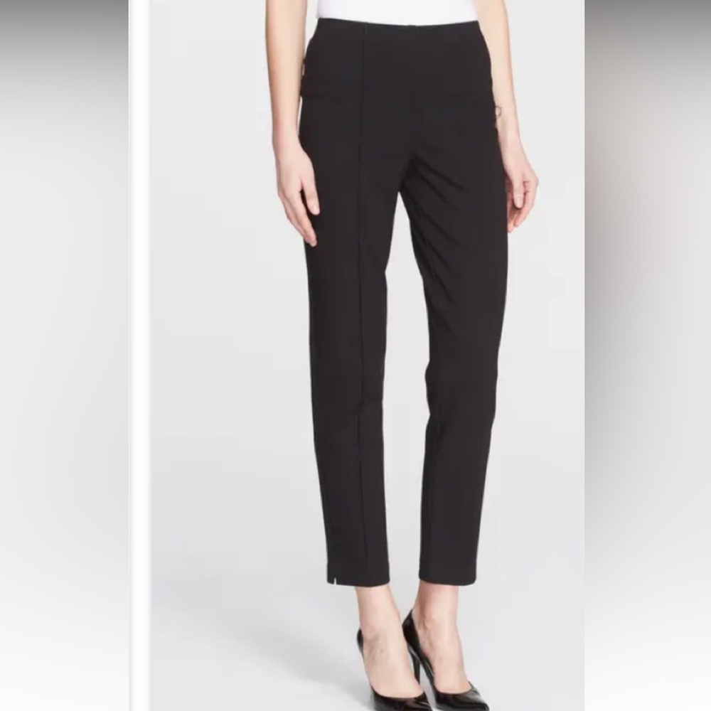 💛ST.JOHN Black Ponte Crop Pants.